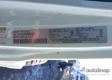 2021 Jeep Wrangler Unlimited Willys 4X4 z USA, uszkodzony, nr VIN 1C4HJXDNXMW819518